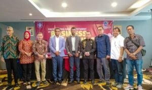 Temu Bisnis yang difasilitasi oleh Dinas Penanaman Modal dan Perizinan Terpadu Satu Pintu (PTSP) dengan PT. CBL Natural Food Cluster asal Sri Lanka, di Hotel Aston, Kota Gorontalo, Jum’at (22/9/2023). Foto – Winda