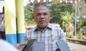 Ketua DPRD POHUWATO Nasir Giasi Usai Mengikuti Rapat Bersama Forkopimda Pohuwato dan Forkopimda Provinsi Gorontalo (foto Erik)