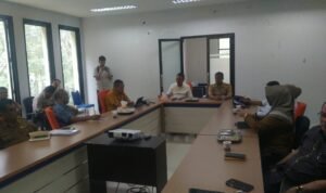 Rapat Bersama tim Pansus Komisi I Deprov Bersama PTSP Bonebol