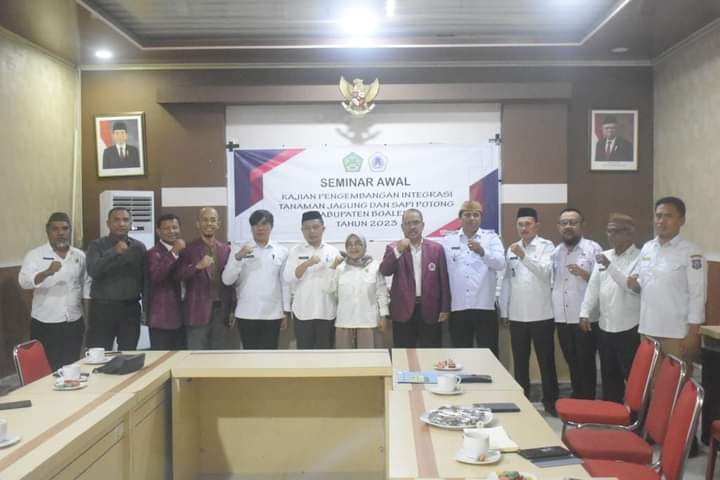 Seminar awal kajian pengembangan integrasi tanaman jagung dan sapi potong