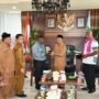 Penjabup Boalemo saat menerima kunjungan tim delegasi dari India dan Papua Nugini