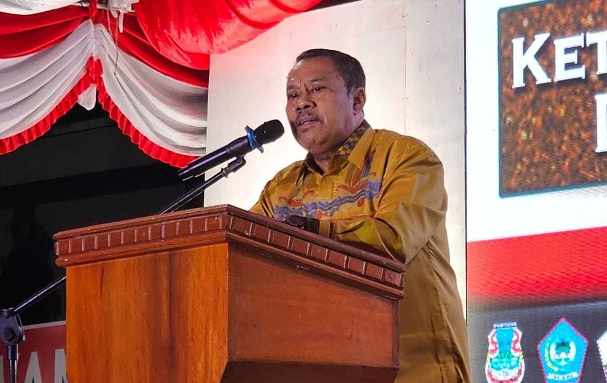 Ketua DPRD Provinsi Gorontalo Paris Jusuf