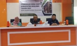 Pj. Bupati Boalemo Sherman Moridu saat menghadiri pembinaan desa cantik kabupaten Boalemo tahun 2023
