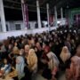 Suasa nobar film kejarlah janji yang digelar KPU Pohuwato di Pondok Pesantren Salafiyah Syafi’iyah, Randangan.