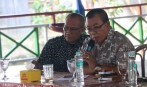Fikram Salilama Pada Rapat Bersama Pimpinan Media Se provinsi Gorontalo