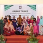 Penjabat Gubernur Ismail Pakaya dan Istri Fima Agustina bersama KKIG di Kota Palu