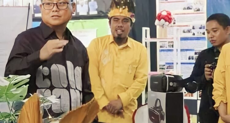 Bupati Thariq Modanggu saat Lokakarya di SMP Negeri I Kwandang
