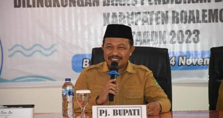 Penjabat Bupati Kabupaten Boalemo Sherman Moridu