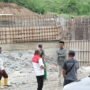Ketua Fraksi PKB DPRD Pohuwato Abdullah Diko, dan Dinas PUPR bersama warga tinjau pembangunan jaringan Irigasi Taluditi
