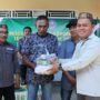 Febriyanto Mardain bagikan bantuan pangan kepada masyarakat di Kecamatan Buntulia