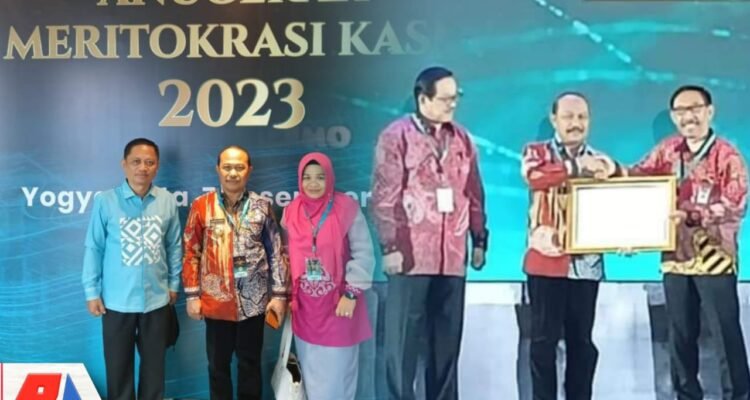 Penerimaan Penghargaan Anugerah Meritokrasi KASN 2023