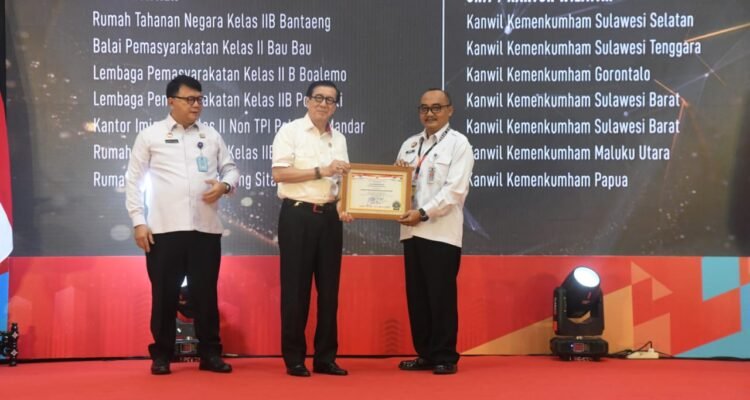 Pemberian penghargaan satuan kerja berpredikat WBK dilingkungan Kementerian Hukum dan HAM tahun 2023