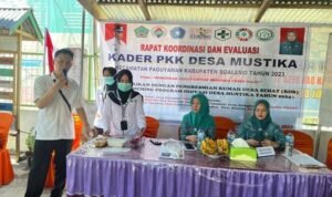 Rapat Koordinasi dan Evaluasi Kader PKK desa Mustika, kecamatan Paguyaman kabupaten Boalemo