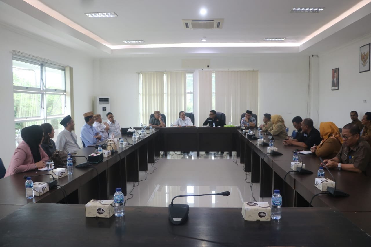 Pertemuan Para anggota DPRD Provinsi Gorontalo Bersama Bawaslu