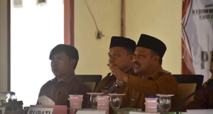 Rakor dan evaluasi pemerintah desa se-kabupaten Boalemo