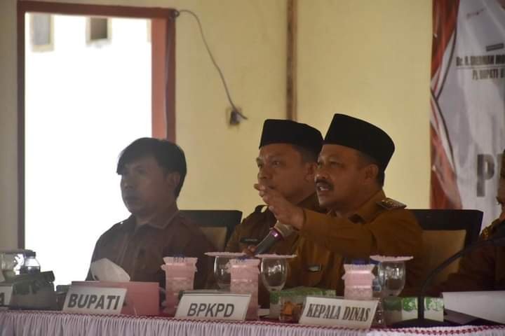 Rakor dan evaluasi pemerintah desa se-kabupaten Boalemo