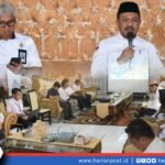 Penjabat Bupati kabupaten Boalemo, Sherman Moridu saat menerima kunjungan Badan Pemeriksa Keuangan perwakilan Provinsi Gorontalo