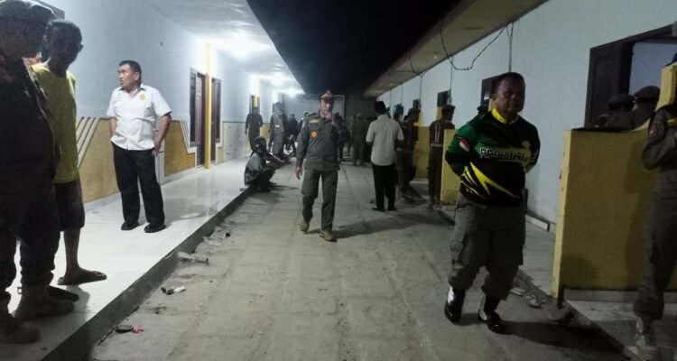 Gabung Satpol PP Provinsi dan Kabupaten Pohuwato Razia Kos - kosan dan Penginapan