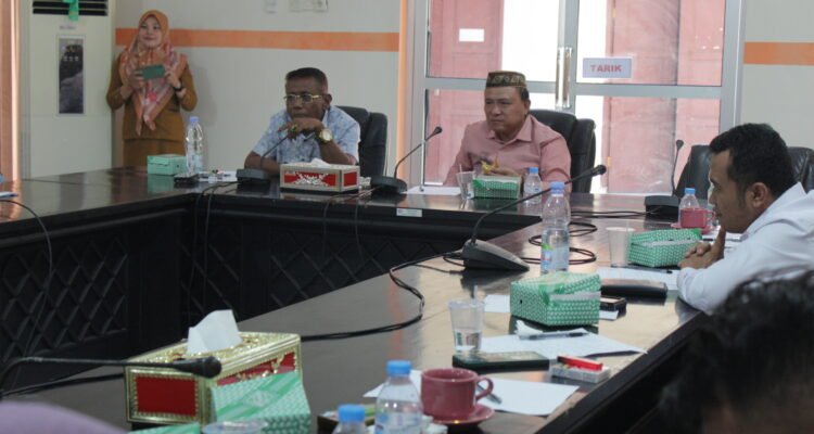 DPRD Pohuwato gelar rapat evaluasi program OPD Pohuwato