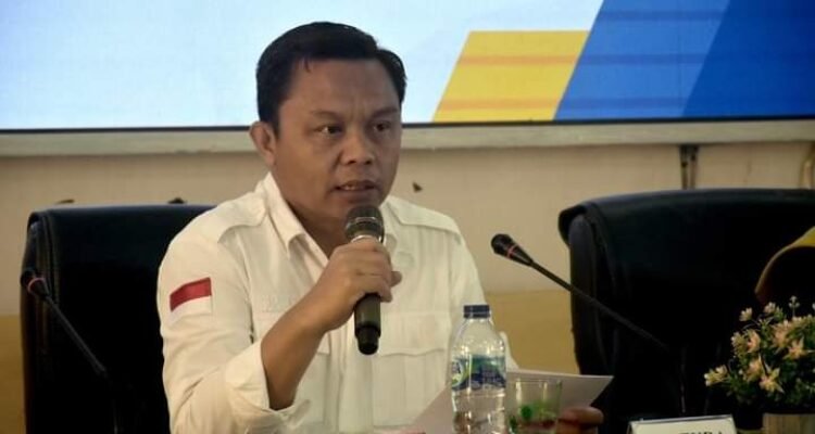 Penjabat Sekda Boalemo Supandra Nur saat membuka pembinaan statistik sektoral kabupaten Boalemo