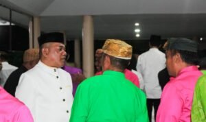 Ketua DPRD Pohuwato Nasir Giasi hadiri gelaran tonggeyamo penentuan 1 Ramadan 1445 H, yang dilaksanakan di rumah jabatan Bupati Pohuwato, Ahad, 10 Maret 2024