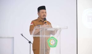 Sherman Moridu saat menghadiri presentasi dan evaluasi usul alih kelola dan pindah lokasi serta perubahan nama Institut Teknologi dan Bisnis Ichsan Boalemo