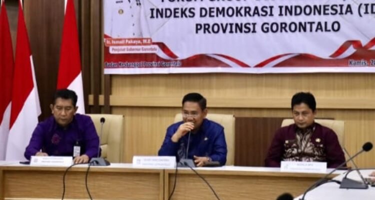Badan Kesatuan Bangsa dan Politik (Kesbangpol) Provinsi Gorontalo saat menggelar Diskusi Grup Terpumpun (DGT) pengukuran Indeks Demokrasi Indonesia (IDI) Tahun 2023