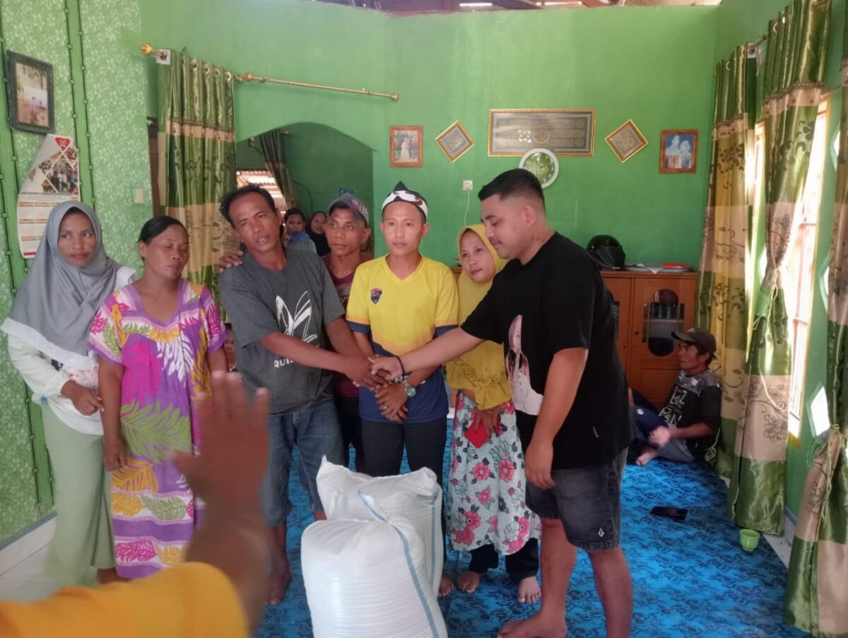 Keluarga Supriyanto Mohammad, penambang yang tewas di Lokasi Tambang Dengilo Terima Santunan duka
