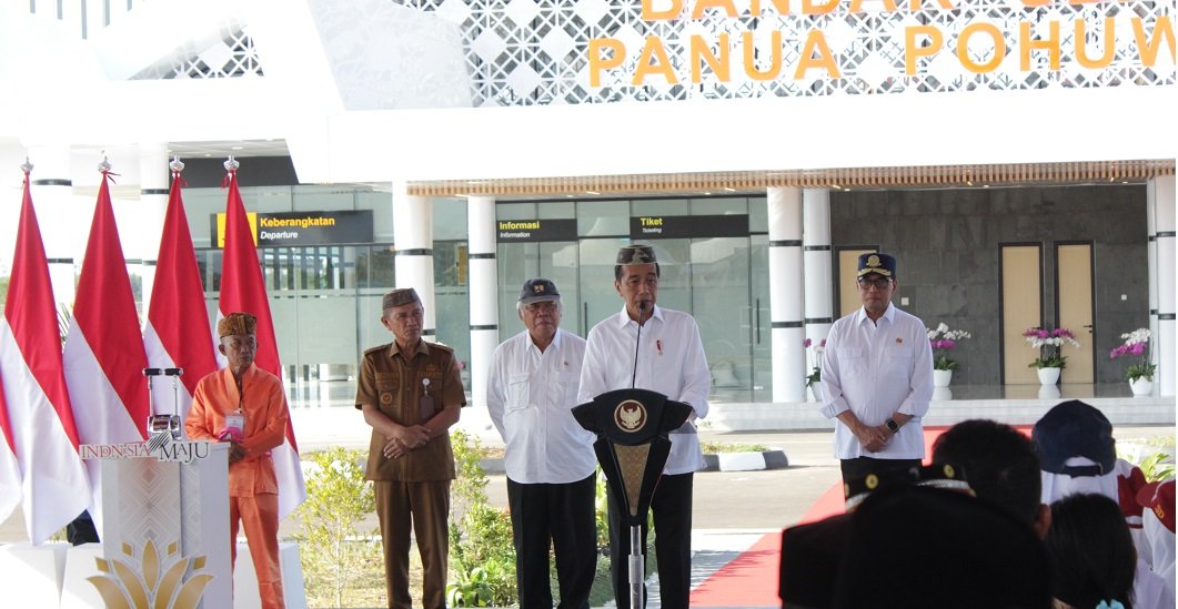 Presiden RI Joko Widodo Resmikan Bandara Panu Pohuwato