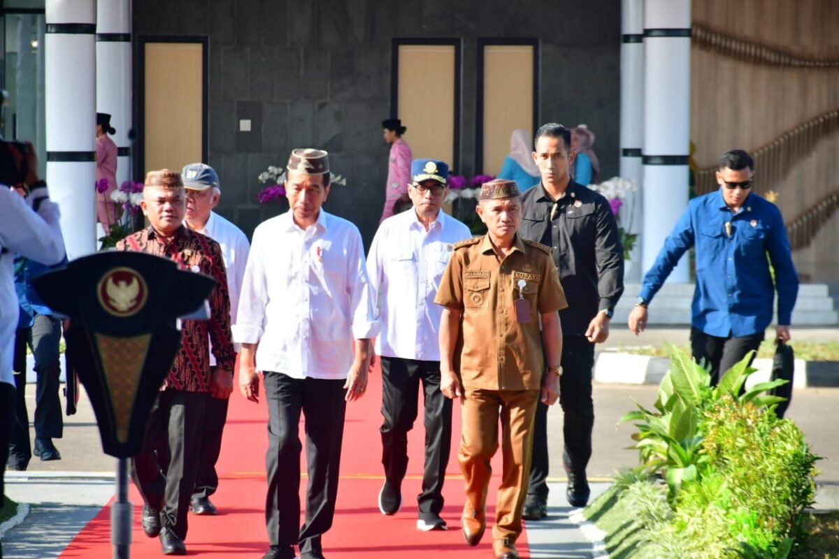 Presiden RI Joko Widodo Resmikan Bandara Panu Pohuwato (Foto Iwan Karim)