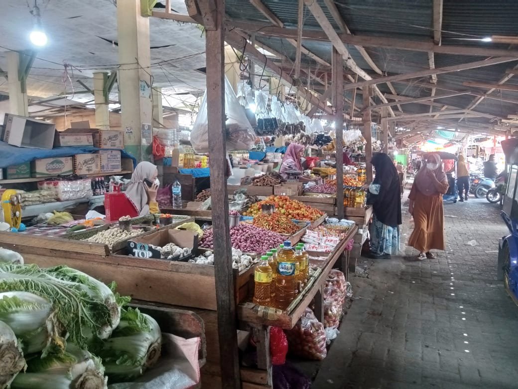 Pedagang rempah - rempah pasar Tradisional Marisa, Pohuwato