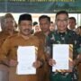 Penandatangan NPHD dilakukan oleh Pj Bupati Boalemo, Sherman Moridu dengan Danrem 133 Nani Wartabone Brigjen TNI Hari Pahlawantoro