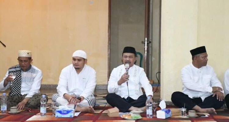 Pj Bupati Kabupaten Boalemo, Sherman Moridu saat menghadiri doa penyambutan tahun baru Islam