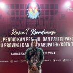 Anggota KPU Kabupaten Boalemo Divisi Sosdiklih, Parmas dan SDM, Yulius Steven Silingade
