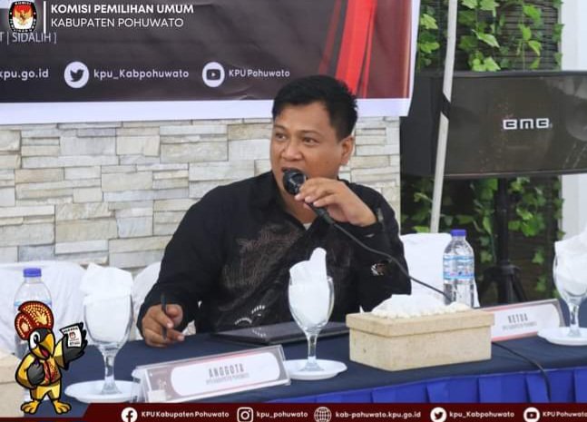 Komisioner KPU Pohuwato Usman Dunda (Foto Humas KPU)