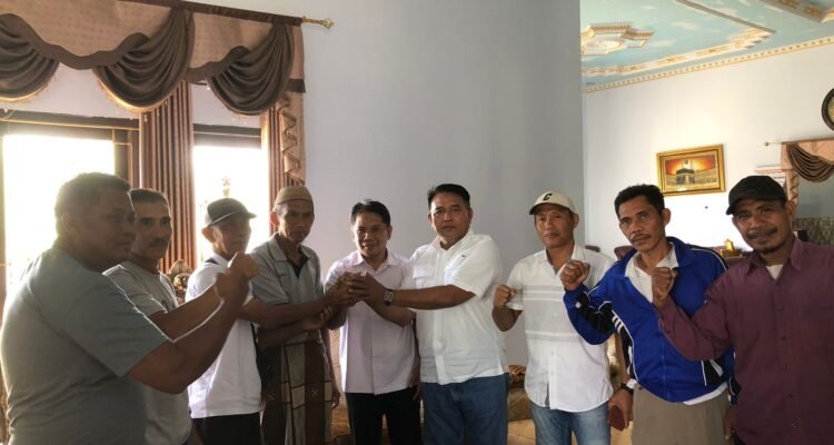 Dedy Hamzah - Riko Djaini bersama pengusaha Wonosari