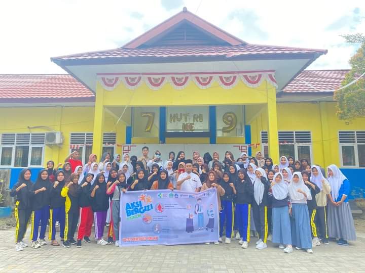 Aksi Bergizi di SMKN 2 Paguyaman