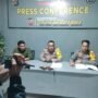 Polres Boalemo gelar Prees Conference terkait kasus penganiayaan yang di lakukan oleh oknum tenaga kesehatan Taufik Y. Nur kepada seorang anggota Polri Rahmad Duhe