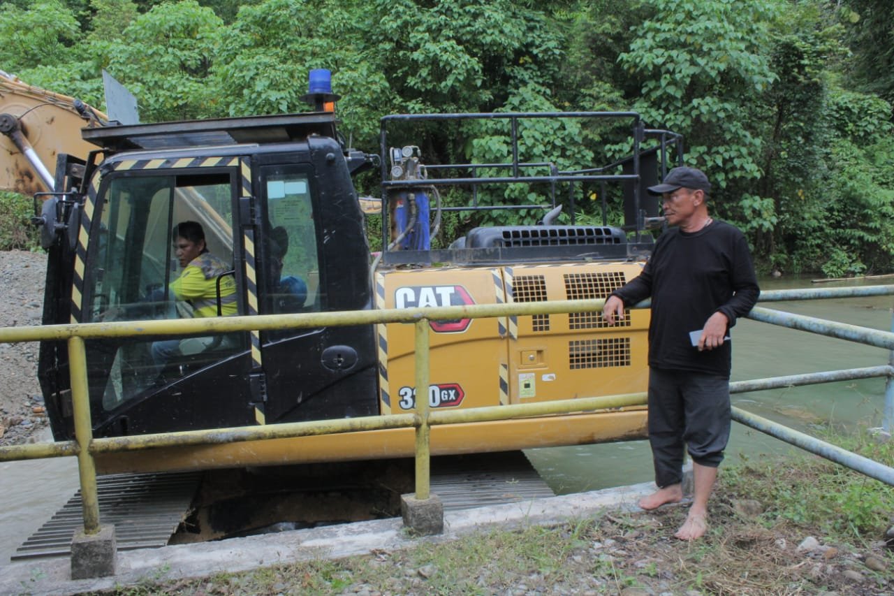 Proses Pengerukan Sedimentasi