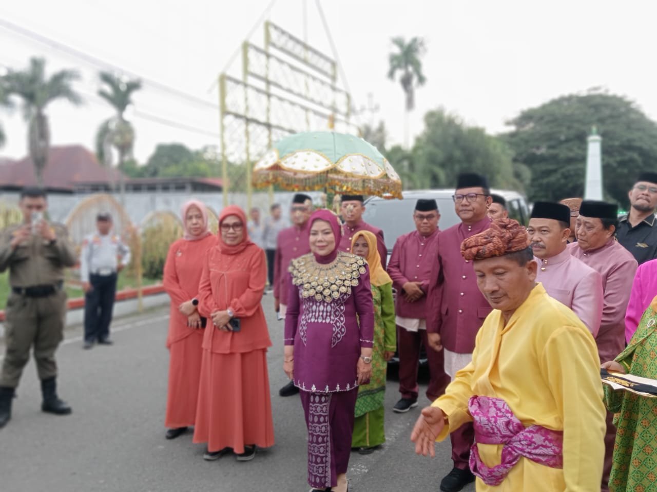 Idah Syahidah Jalani Proses Adat Mopotilolo di Boalemo