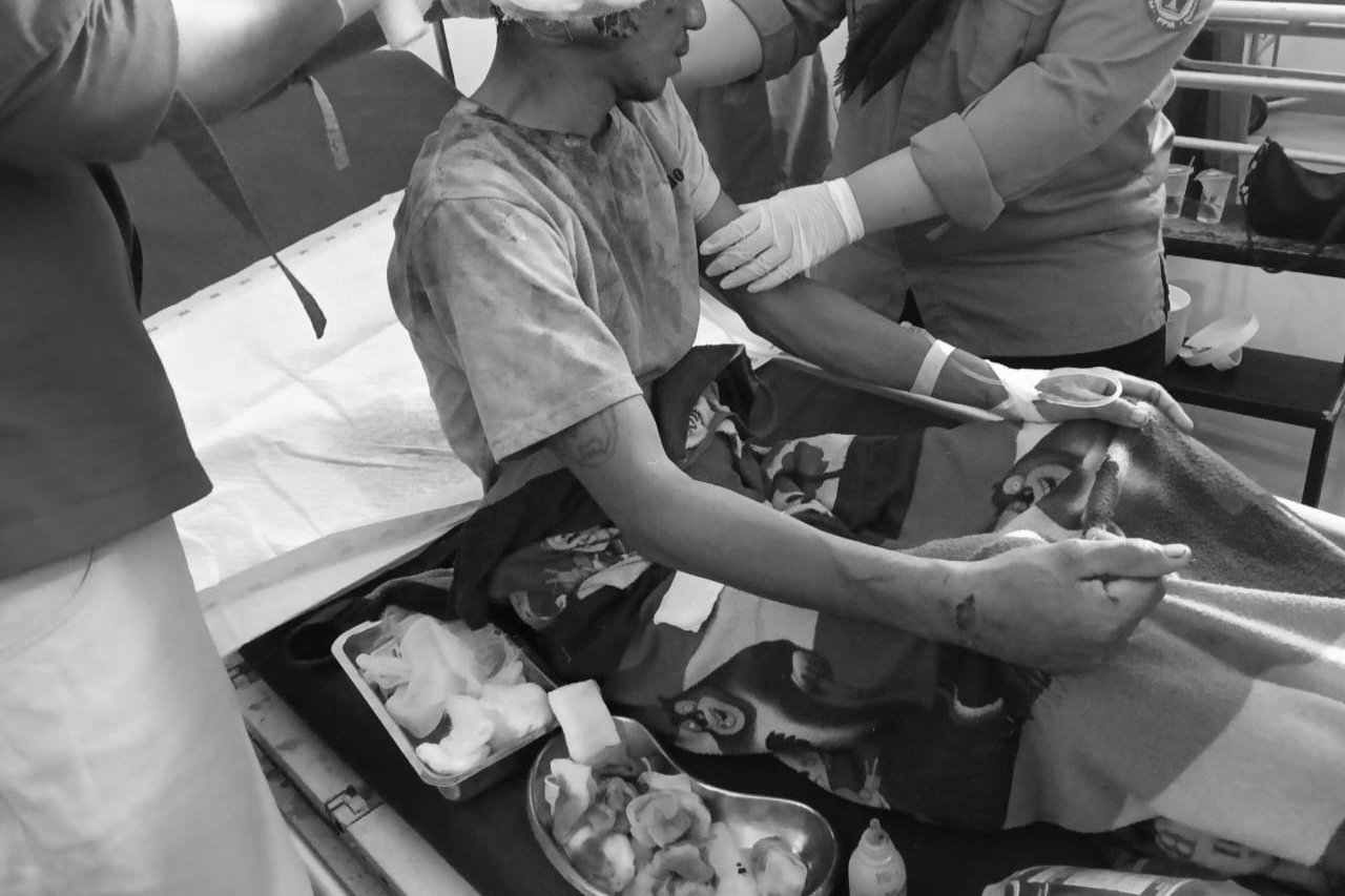 Korban Pembacokan oleh Pelaku PETI Popayato Mendapat Perawatan Medis
