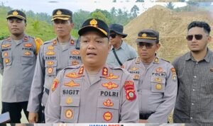 Kopolres Boalemo, AKBP Sigit Rahayudi didampingi Waka Polres Boalemo, Kabag OPS, Kasat Reskrim, Kasat Intel, dan Koplsek Dulupi