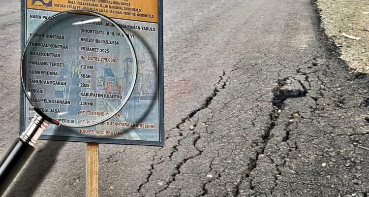 Perkejaan jalan Bypass Lahumbo oleh PT. Tri Sandy Yudha
