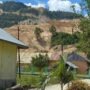 Potret SDN 04 Buntulia yang berdampingan dengan areal pertambangan Pani Gold Project