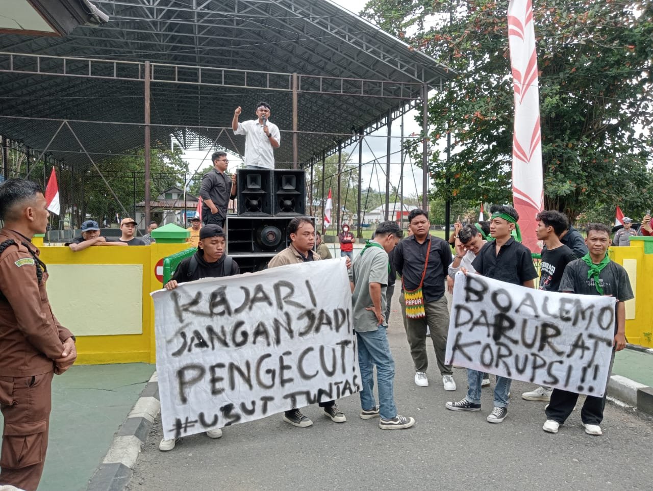Mahasiswa gelar aksi demonstrasi di Kejaksaan Negeri Boalemo