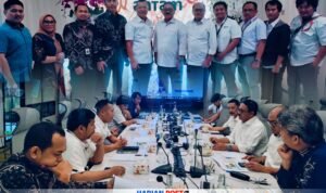 Foto bersama Pemerintah Kabupaten Boalemo bersama PT Antam