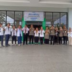 Foto Bersama Kepala Cabang BPJS Kesehatan Gorontalo, Tim Manajemen RS MMC & Tim Dokter (Sumber : Manager Operasional RS MMC)