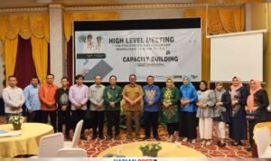 Bupati Boalemo, Rum Pagau saat menghadiri High Level Meeting (HLM) Tim Percepatan dan Perluasan Digitalisasi Daerah (TP2DD)
