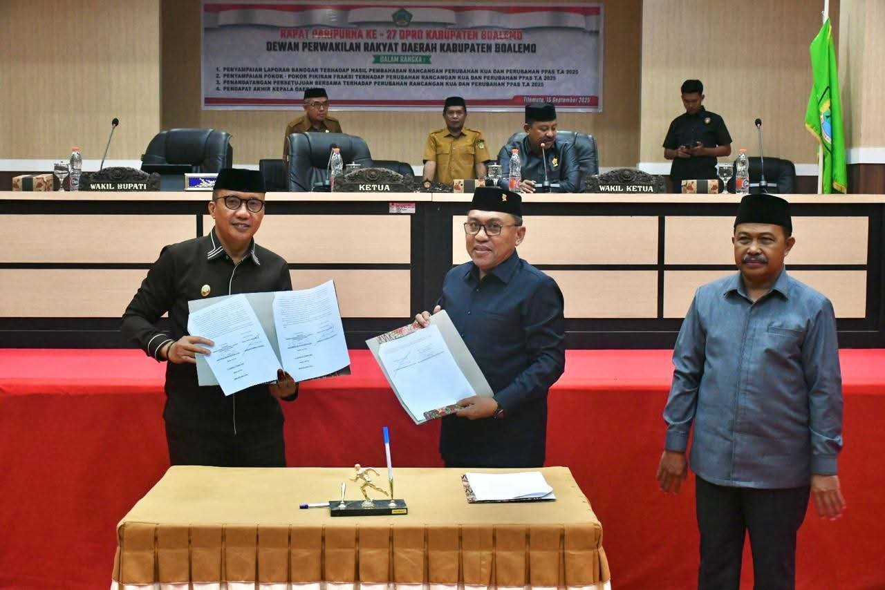 Pemkab Boalemo - DPRD Tandatangani Nota Kesepakatan Perubahan KUA PPAS 2025