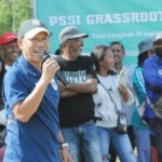 Sekjen PSSI Yunus Nusi Berikan Motivasi Kepada Siswa SSB di Gorontalo